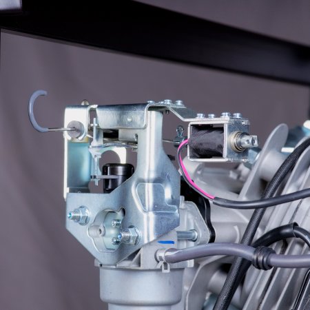 Бензиновый генератор FUBAG BS 8000 DA ES (трехфазный) с электростартером и коннектором автоматики в Вологде фото