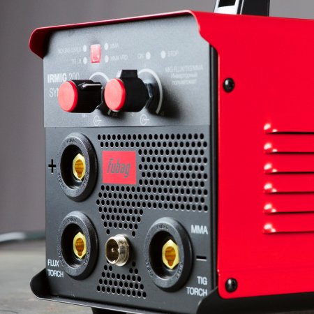 Полуавтомат сварочный FUBAG IRMIG 200 SYN FLUX в Вологде фото